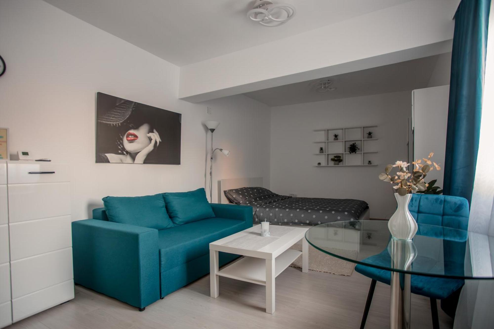White Studio Center Alba Iulia Exterior foto